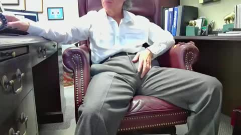 nikolas send dm for an appointment online show from April 2026 02:17:02 PM