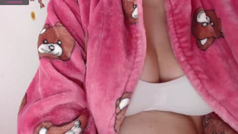 lamai online show from January 2025 02:32:02 AM