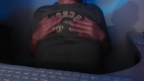 Shopie Hank  online show from December 2024 01:28:02 AM