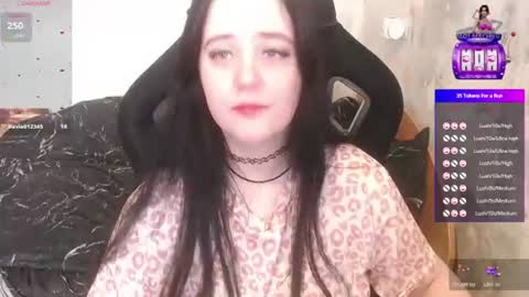 Snapshot of show_for_you chatting on June 2026 11:03:02 AM show_for_you online show from June 2026 11:03:02 AM