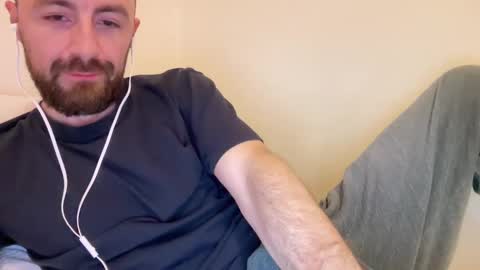 Snapshot of show_jizzness chatting on February 2025 06:48:02 PM show_jizzness online show from February 2025 06:48:02 PM