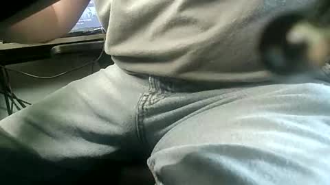 show_off_89 online show from April 2026 02:23:02 PM