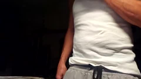 Snapshot of showingoff40 chatting on September 2025 11:45:01 AM Red4040 online show from September 2025 11:45:01 AM