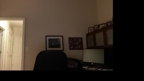 Chicago Guy online show from April 2026 03:28:02 AM