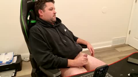 shroom online show from December 2025 07:45:02 PM