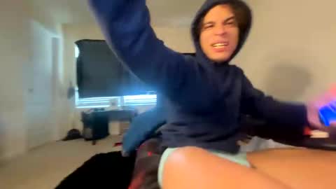 shurthingxx online show from March 2025 07:16:02 PM