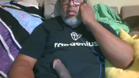 SHY333 online show from October 2025 04:35:02 AM