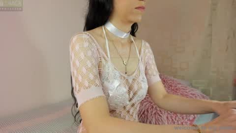 Angel  online show from April 2026 01:05:02 PM