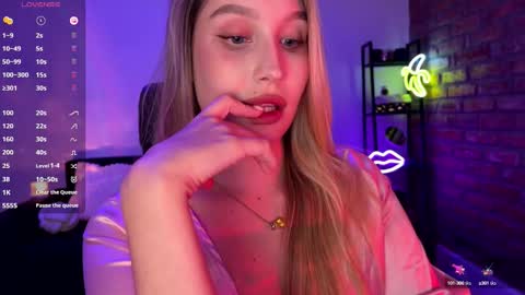 Alice online show from September 2025 12:15:01 AM