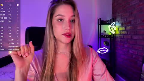 Alice online show from November 2025 12:38:02 AM