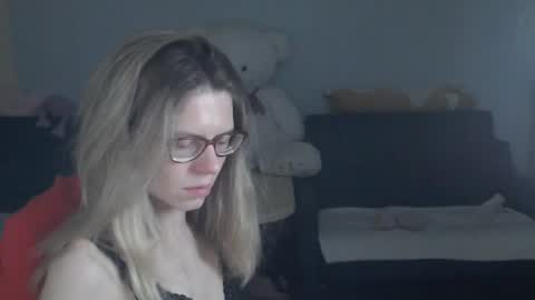 Snapshot of shy_moony chatting on June 2026 10:02:01 PM just Alex online show from June 2026 10:02:01 PM