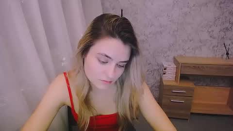 shy_sabrina_ online show from December 2024 12:05:01 PM