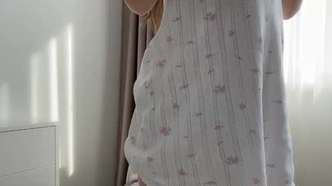 Snapshot of shy_schoolgirl_ chatting on March 2026 08:18:01 AM shy_schoolgirl_ online show from March 2026 08:18:01 AM
