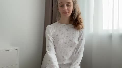 Snapshot of shy_schoolgirl_ chatting on May 2026 07:02:02 AM shy_schoolgirl_ online show from May 2026 07:02:02 AM