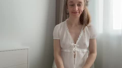 Snapshot of shy_schoolgirl_ chatting on May 2026 12:58:01 PM shy_schoolgirl_ online show from May 2026 12:58:01 PM