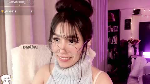 Snapshot of shyangie24 chatting on October 2025 04:04:02 AM Angeline 3 independent come here when am horny... online show from October 2025 04:04:02 AM