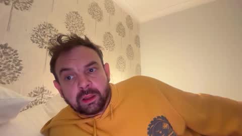 Snapshot of shyb35 chatting on November 2025 08:34:02 AM shyb35 online show from November 2025 08:34:02 AM