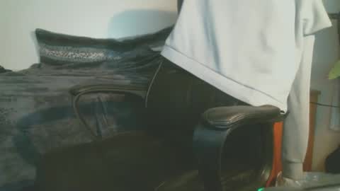 shyboyhugecum2020 online show from January 2026 04:07:02 AM