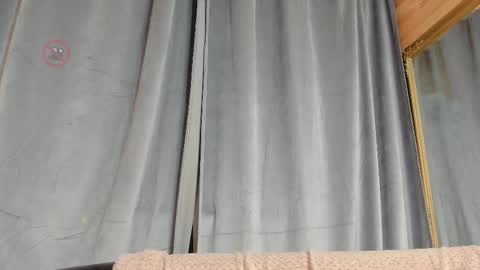 Anny online show from December 2025 11:31:01 PM