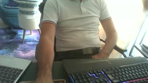 shyfrenchcock online show from June 2026 09:00:02 AM