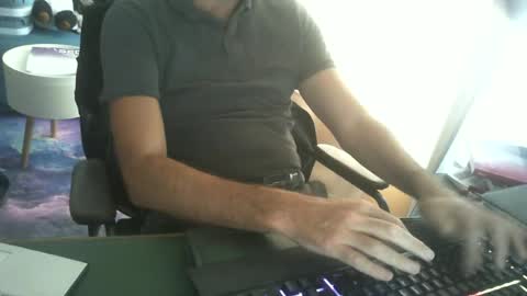 shyfrenchcock online show from June 2026 12:20:01 PM