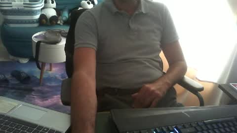 shyfrenchcock online show from July 2026 01:15:01 PM