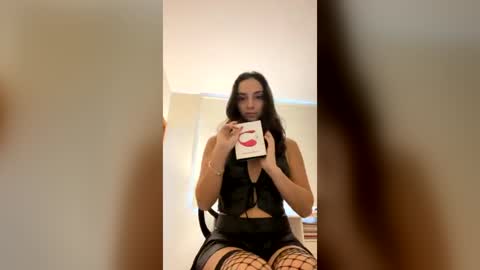 Snapshot of shylatinalove chatting on June 2026 01:36:01 PM shylatinalove online show from June 2026 01:36:01 PM