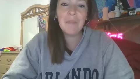 Snapshot of shymilf535 chatting on April 2026 02:31:01 AM RBXs Princess online show from April 2026 02:31:01 AM