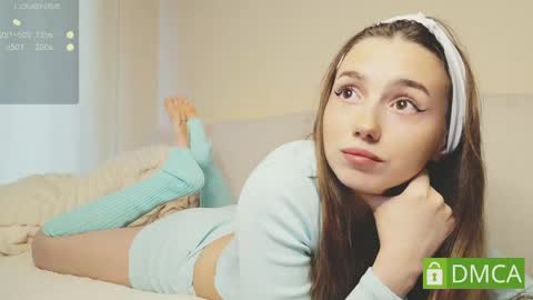 Mary online show from April 2026 01:37:02 PM