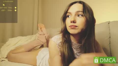 Mary online show from April 2026 07:39:02 PM