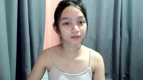 Snapshot of shypinay_kaira chatting on September 2025 06:03:01 AM kaira online show from September 2025 06:03:01 AM