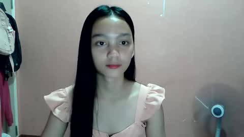 Snapshot of shypinay_kaira chatting on October 2025 02:45:02 AM kaira online show from October 2025 02:45:02 AM