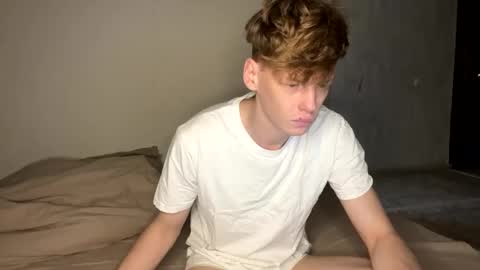 Snapshot of shyredstar chatting on December 2024 07:19:02 AM Tom and Betty online show from December 2024 07:19:02 AM