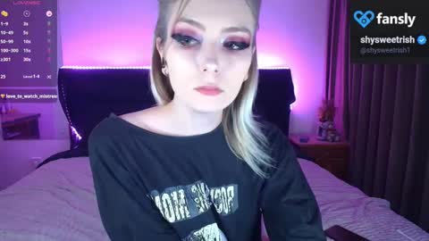 Snapshot of shysweetrish chatting on February 2025 10:23:01 AM shysweetrish online show from February 2025 10:23:01 AM