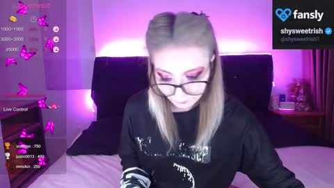 shysweetrish online show from November 2025 10:19:02 PM