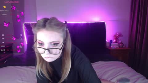 shysweetrish online show from June 2026 11:38:02 PM