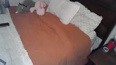 shypetitebaby online show from March 2026 05:08:01 PM