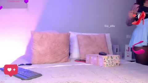 Snapshot of sia_ellis chatting on June 2026 01:06:02 AM Salome Next streaming 11102024 online show from June 2026 01:06:02 AM