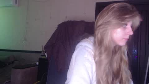 Anastasia online show from December 2025 04:58:02 PM