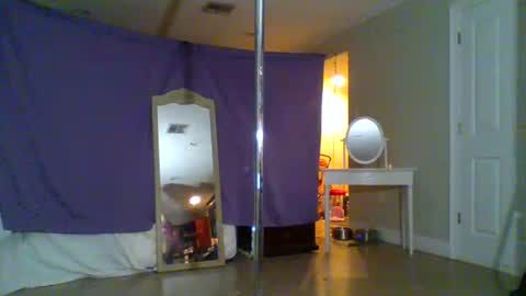 Booty  theBEAST online show from July 2026 04:40:01 AM