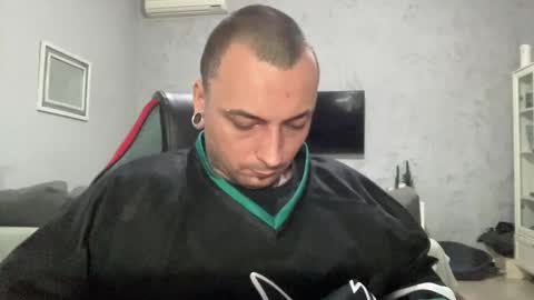 sidvicious23cm online show from January 2026 07:30:01 PM