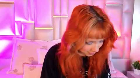 Sienna Desieree online show from February 2026 12:21:01 PM