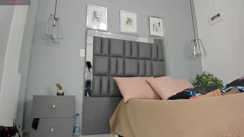 Keira online show from February 2026 11:42:02 AM