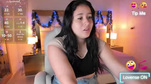 Snapshot of siennaa_rose chatting on November 2025 11:47:01 AM Sienna online show from November 2025 11:47:01 AM