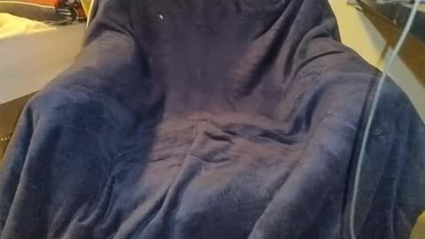 Snapshot of silencedude chatting on October 2025 03:49:02 AM Tsuki online show from October 2025 03:49:02 AM