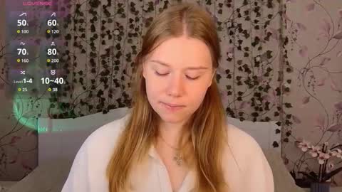 Snapshot of silent_princesses chatting on September 2025 07:19:01 AM Chloe online show from September 2025 07:19:01 AM