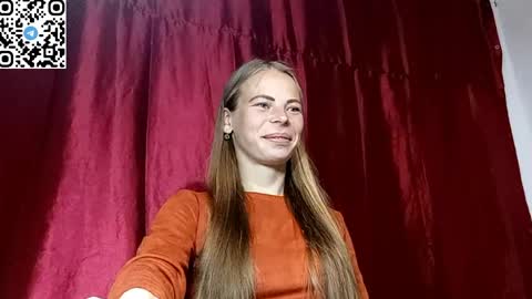 JULIANA online show from May 2026 09:01:02 PM