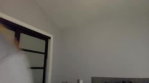 SilentSarah online show from December 2025 04:31:02 AM