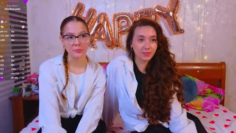 Snapshot of silentwins chatting on February 2026 11:40:01 AM Megan Pamela online show from February 2026 11:40:01 AM