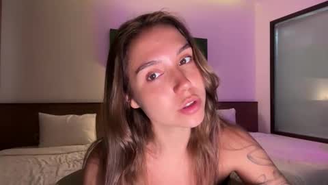 You fav Miss Si online show from February 2026 02:23:01 PM